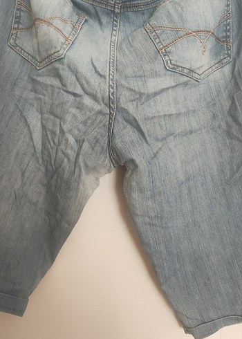 Geniş Kesim Mini Denim Şort - Görsel 4