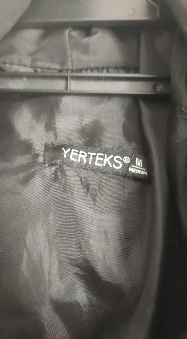 Siyah Fermuarlı Kadın Yelek - Görsel 4