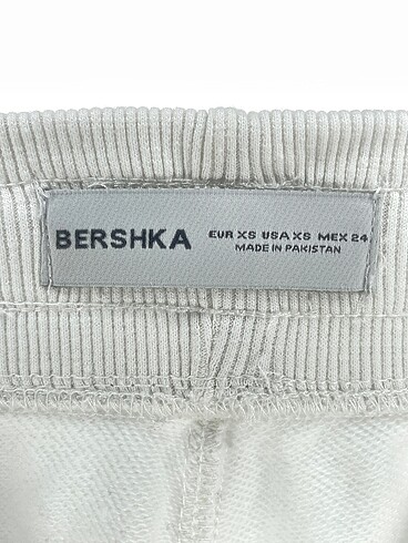 xs Beden beyaz Renk Bershka Eşofman Altı %70 İndirimli.