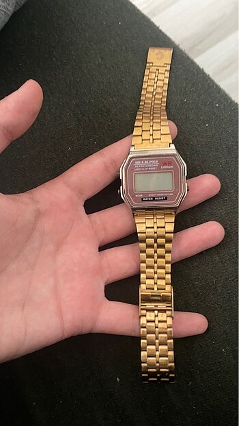 Retro saat