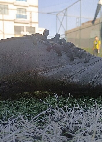 Adidas predatör krampon