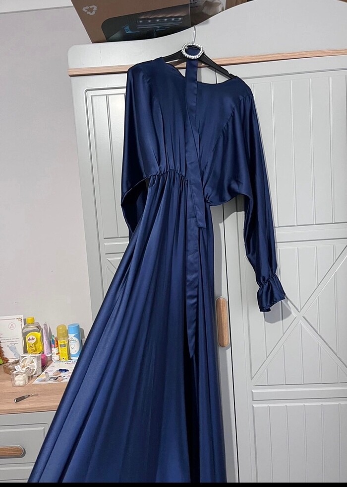 Tesettür abiye elbise - Görsel 3