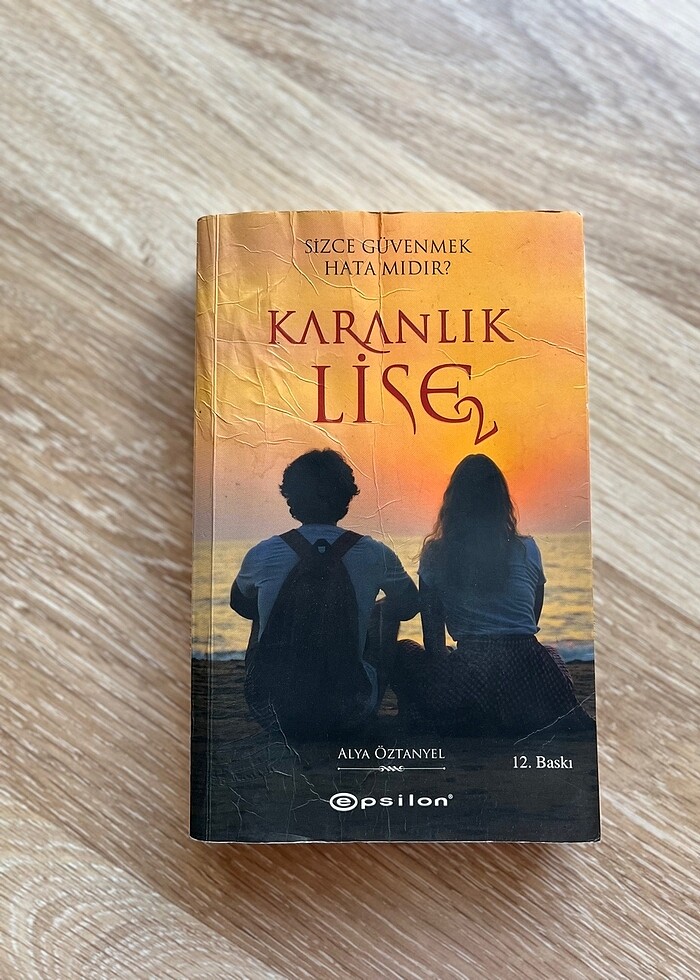 Alya Öztanyel ? Karanlık Lise Serisi (3 Kitap Set) - Görsel 4