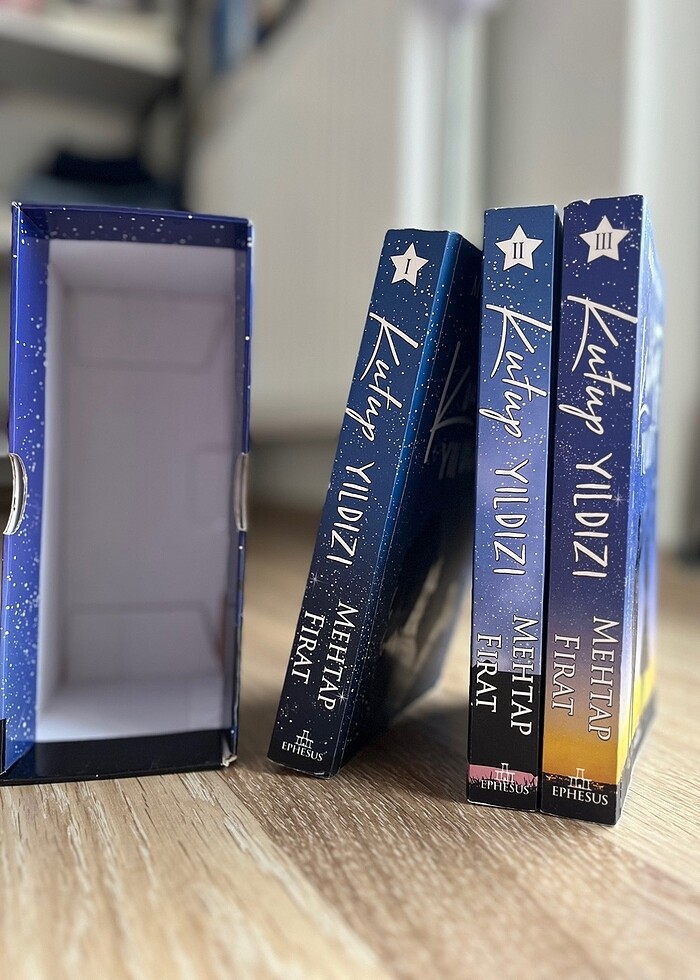 Mehtap Fırat - Kutup Yıldızı 3?lü Set + Orijinal Stand (Ephesus  - Görsel 4