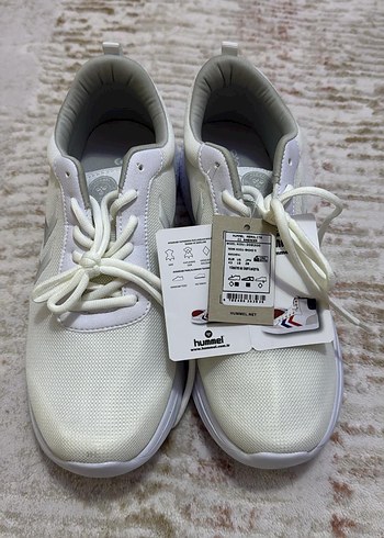 43 Beden Sıfır Etiketli Hummel Erkek Spor Ayakkabı (43 Numara)