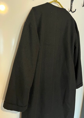 Kadın Siyah Uzun Kollu Uzun Boy Kaban - Görsel 4