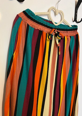 Renkli Çizgili Pilili Uzun Kadın Etek - Görsel 2