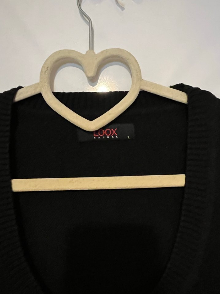 Siyah V Yaka Kadın Oversize Kazak - Görsel 2