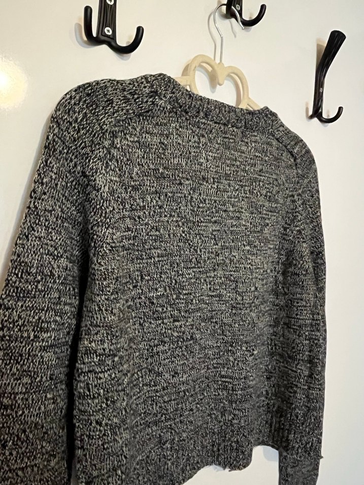 Gri Uzun Kollu Triko Kadın Kazak - Görsel 3
