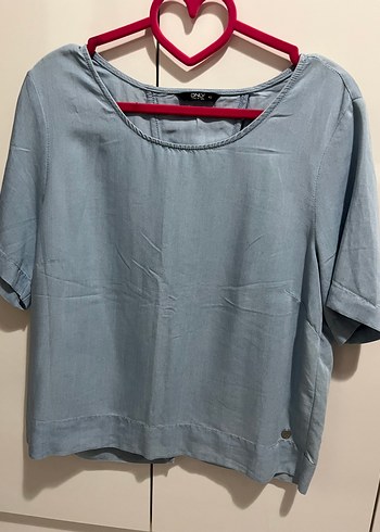 Gri Kısa Kollu Denim Bluz