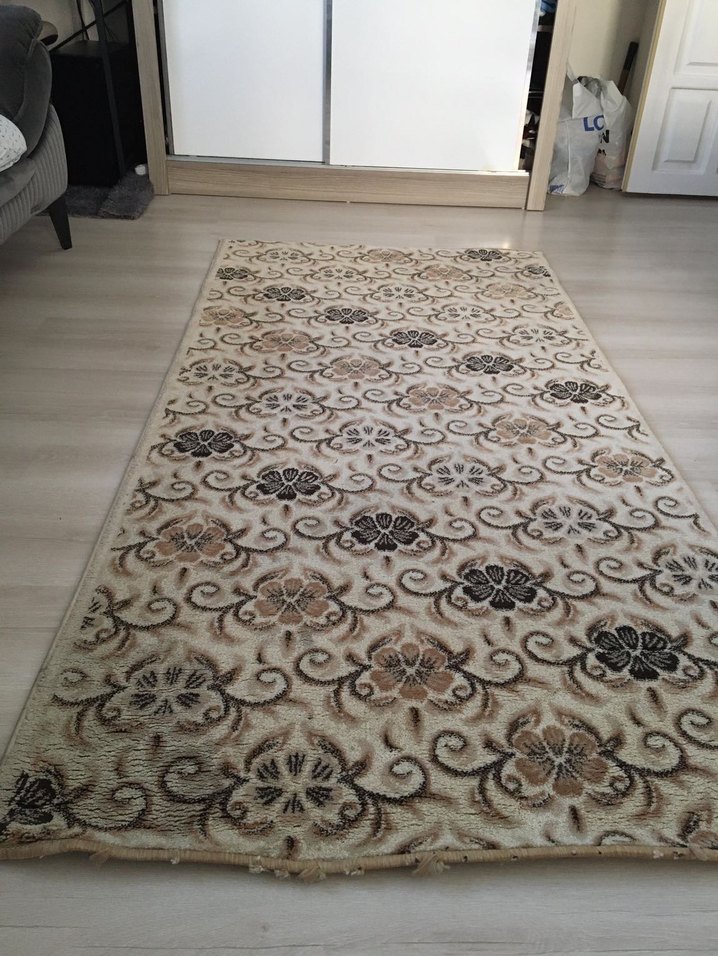 Çiçek Desenli Halı - Görsel 5