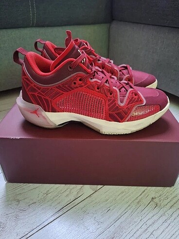 AİR JORDAN XXXVII LOW RED (air jordan 37 low kırmızı)