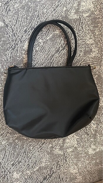 Stradivarius SİYAH ÇANTA