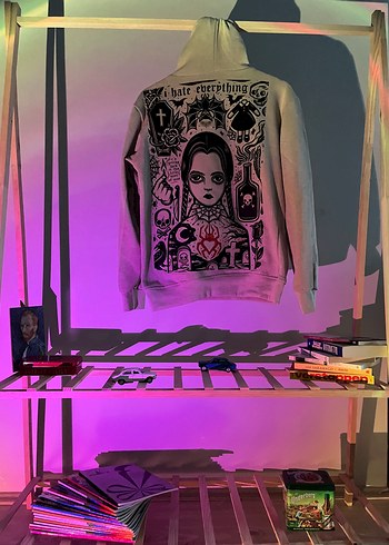 m Beden Wednesday Sweatshirt