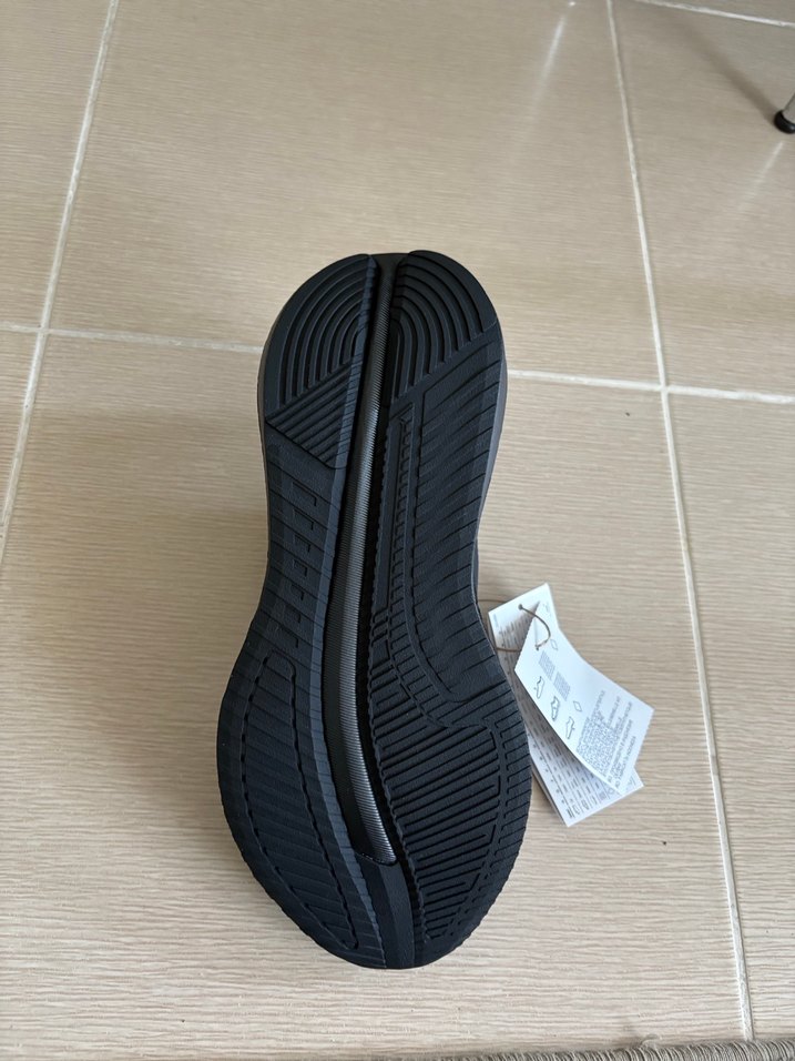 Siyah Adidas Galaxy 7 Erkek Koşu Ayakkabısı - Görsel 4