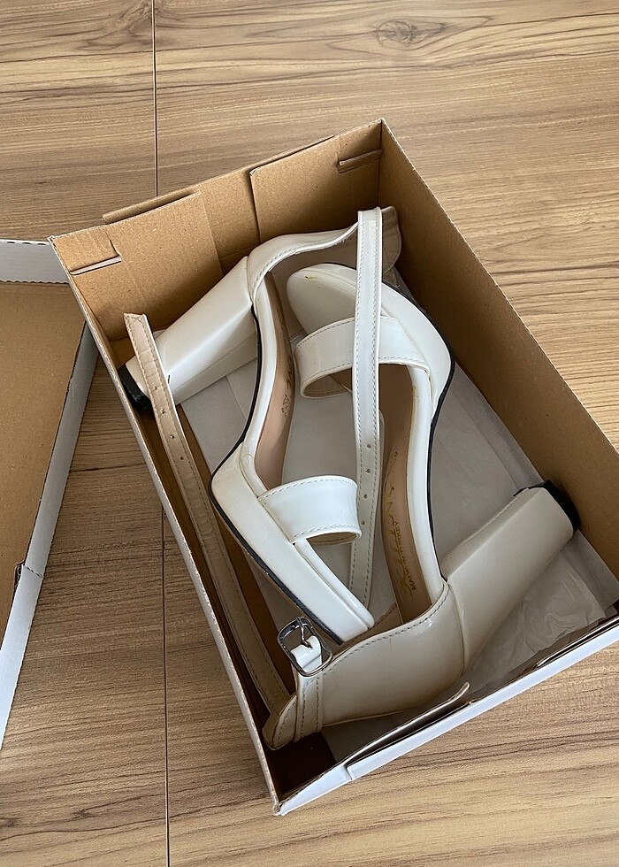 Beyaz topuklu gelin ayakkabısı 10 cm - Görsel 3