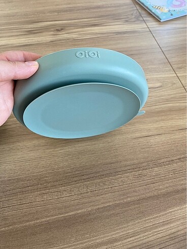 Beden Oioi vakum tabanlı silikon tabak ve kase (renk:su yeşili)