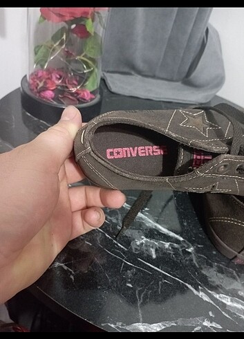 37 Beden kahverengi Renk Converse bayan ayakkabı 