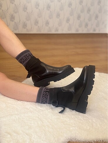 38 Beden Christian Dior ithal