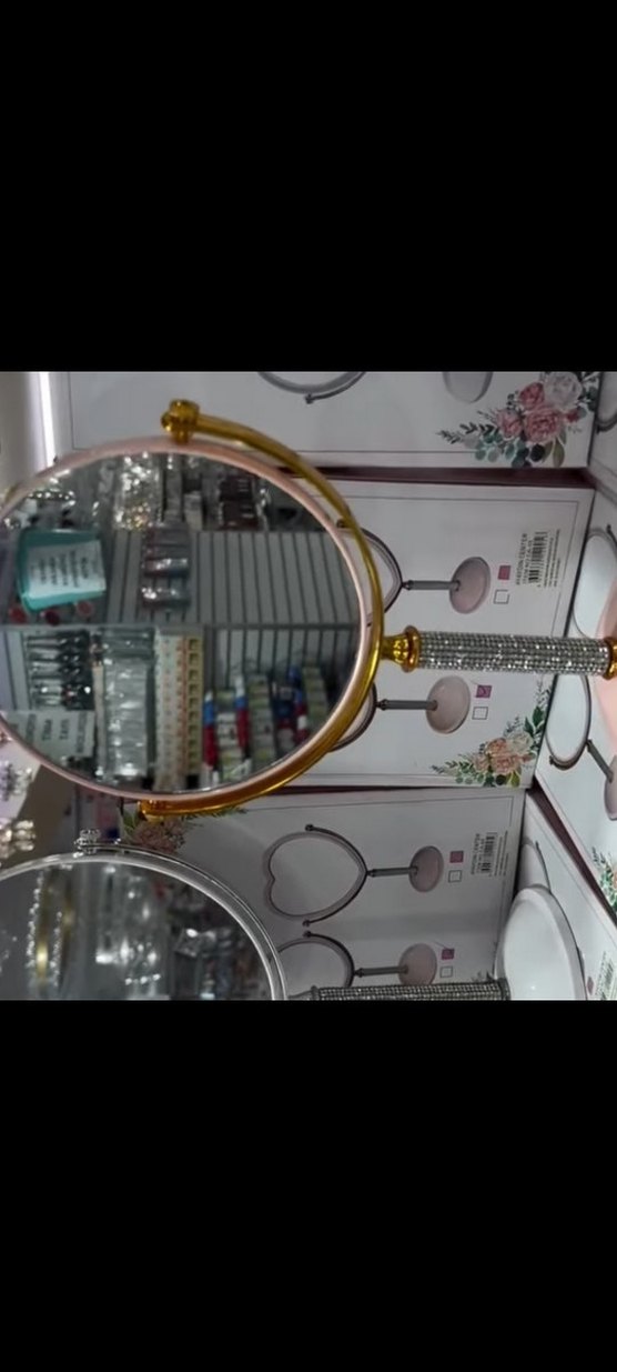 Pembe Kadın Parfüm Şişesi - Görsel 3