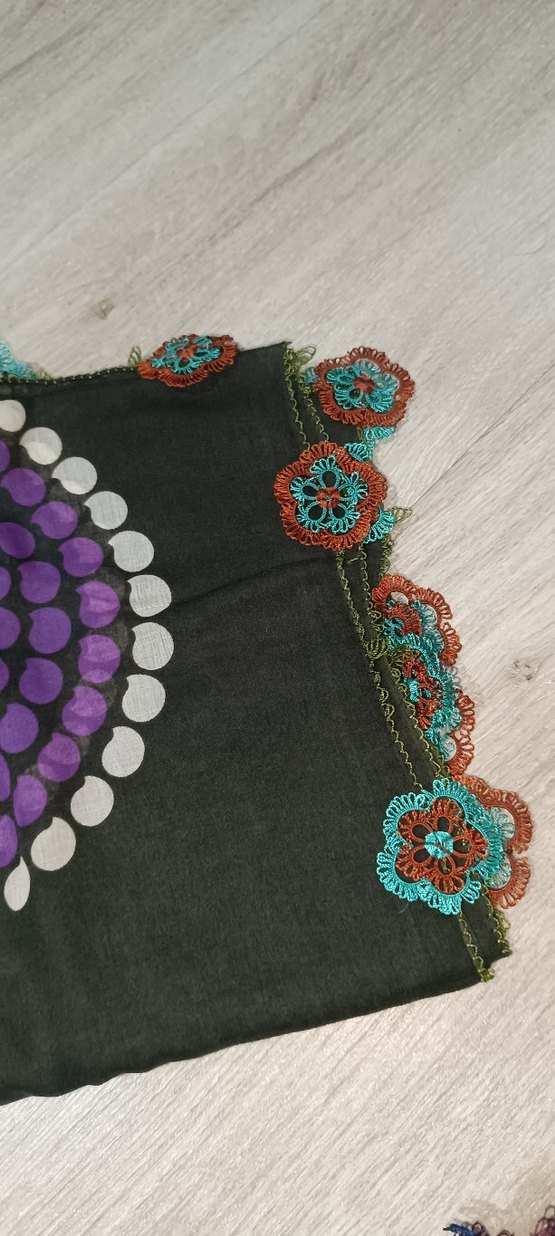 Bordo Dantel Detaylı Kadın Şal - Görsel 3