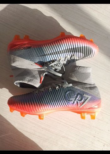 Nike CR7 Erkek Futbol Ayakkabısı Gri Velcro
