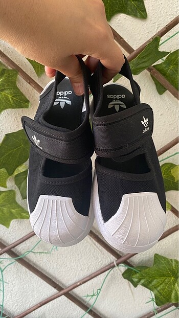 Adidas kız ayakkabı