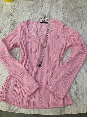Pembe Bluz