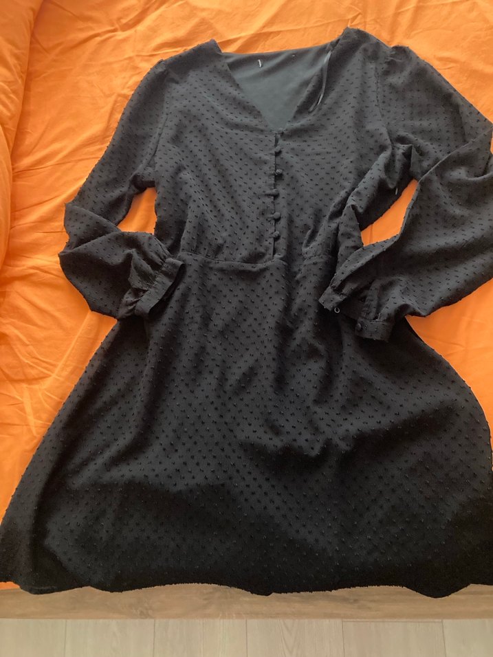 Düğmeli Siyah Midi Uzun Kollu Elbise - Görsel 4