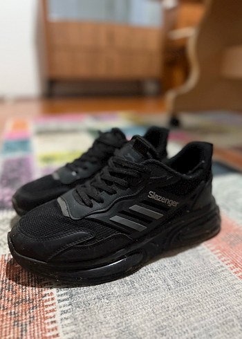 Slazenger ürünü