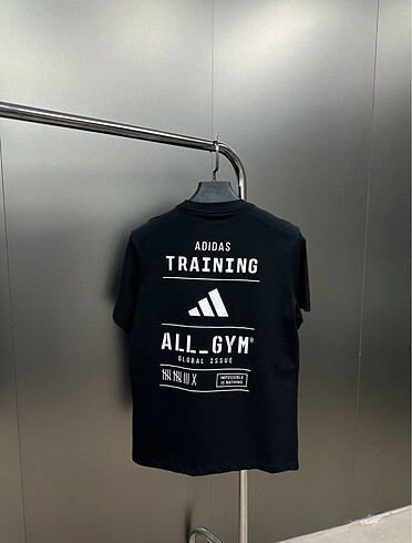 m Beden Adidas TRAINING T-shirt Siyah