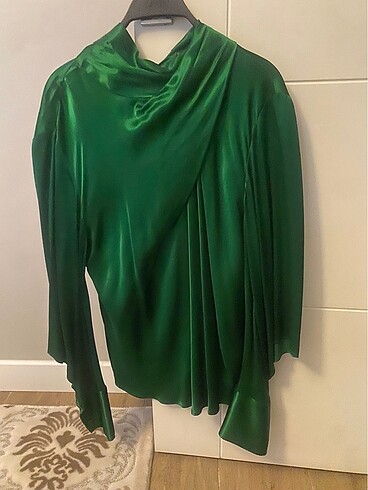 Zara saten bluz