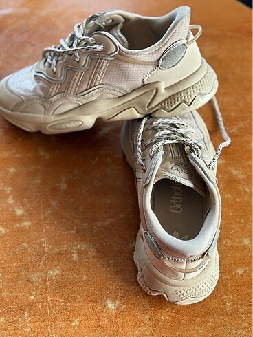 Adidas ayakkabı