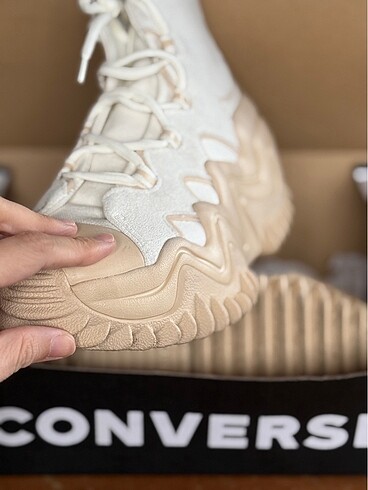 Converse Converse