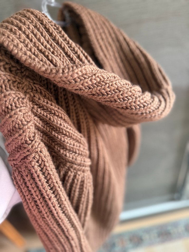 Kadın Kahverengi Uzun Boğazlı Triko Kazak - Görsel 3