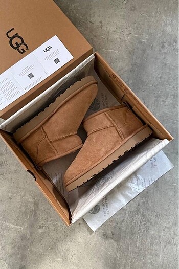 Ugg İnce Taban Mini UGG
