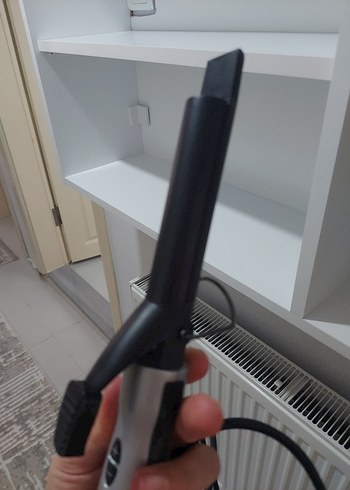 Beden Renk Gri Saç Şekillendirici Maşa