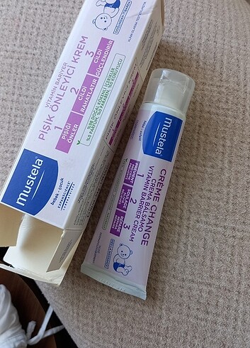 Beden Mustela pişik kremi 50 ml. 04/2026