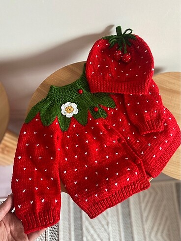 BEBEK HIRKA / ŞAPKA