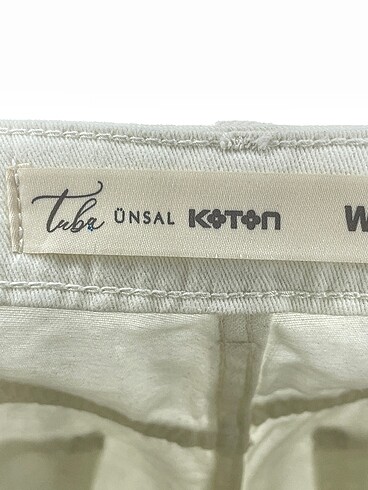 30 Beden beyaz Renk Koton Jean / Kot %70 İndirimli.