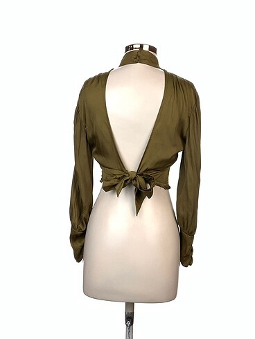 m Beden Zara Bluz %70 İndirimli.