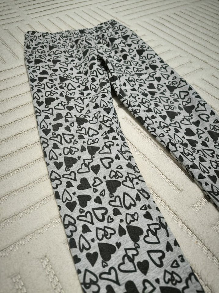 Gri Baskılı rahat kız tayt 9 yaş - Görsel 2