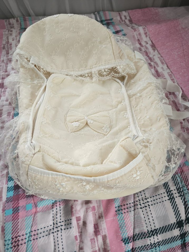 Nakışlı Beyaz Bebek Çantası ile ana kucağı yeni gibi tertemiz - Görsel 3