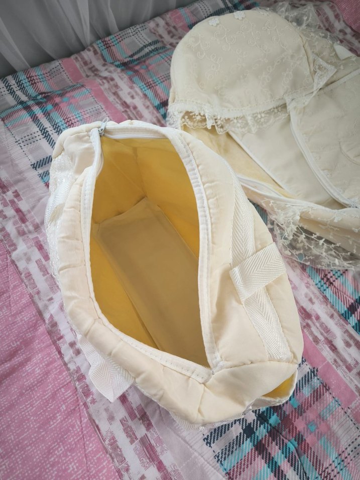 Nakışlı Beyaz Bebek Çantası ile ana kucağı yeni gibi tertemiz - Görsel 4