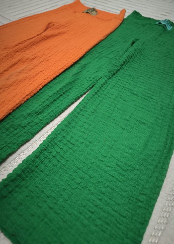 yeşil ve turuncu tiril tiril kız çocuk pantolon 6/7 yaş - Görsel 2