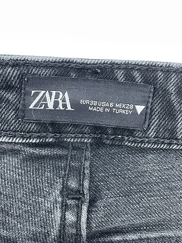 38 Beden siyah Renk Zara Jean / Kot %70 İndirimli.