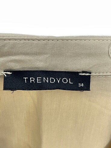 34 Beden çeşitli Renk Trendyol & Milla Günlük Elbise %70 İndirimli.