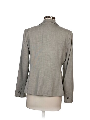 44 Beden Zara Blazer %70 İndirimli.