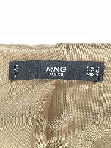 42 Beden çeşitli Renk Mango Blazer %70 İndirimli.