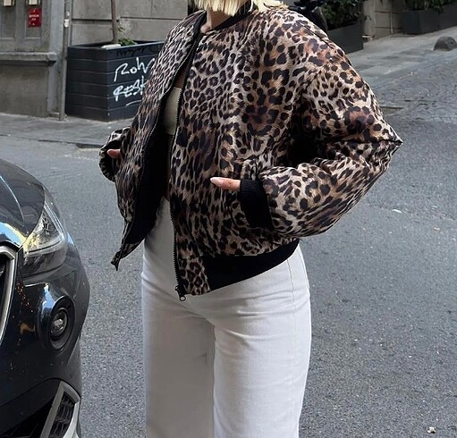 Leopar desenli bomber şişme mont